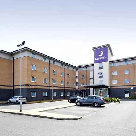 Premier Inn Glasgow Braehead Buitenkant foto