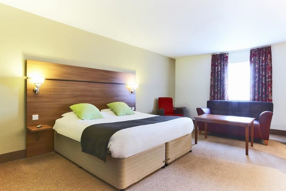 Premier Inn Glasgow Braehead Kamer foto