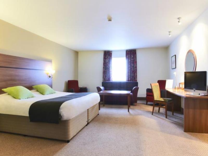 Premier Inn Glasgow Braehead Buitenkant foto
