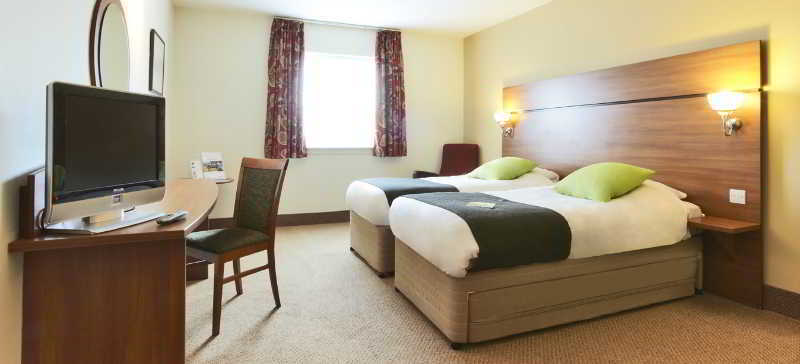 Premier Inn Glasgow Braehead Buitenkant foto